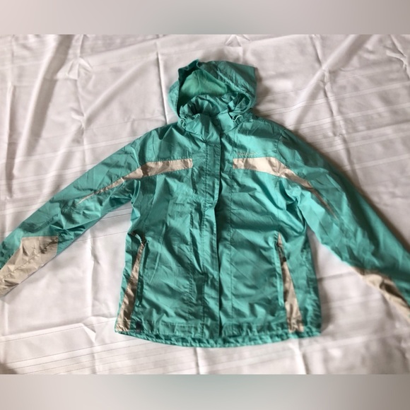 Wind River Aqua Hooded Rain Jacket - Picture 2 of 16